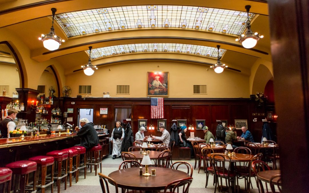 Oregon’s Oldest Restaurant Has Been Perfecting Turkey and Spanish Coffee for Over 145 Years