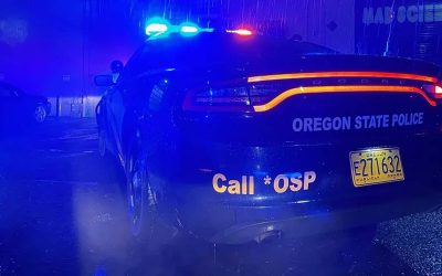 Early-Morning Crash Into Tree on Highway 58 Near Oakridge Claims Two Lives