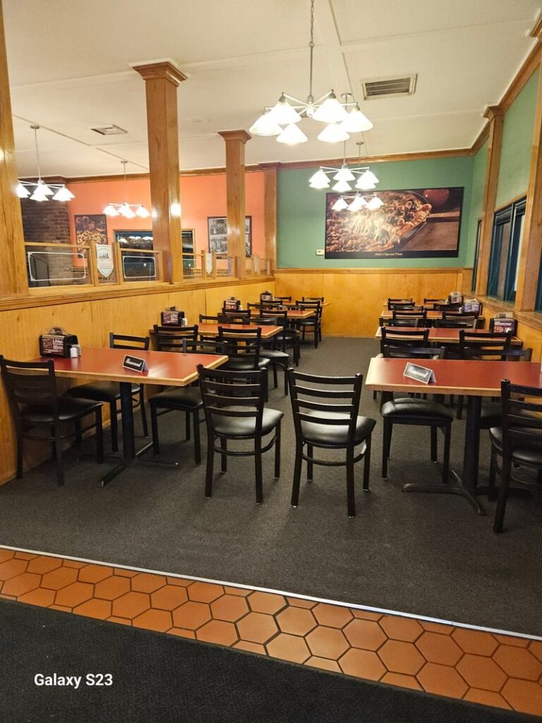 Abby's Legendary Pizza in Oregon