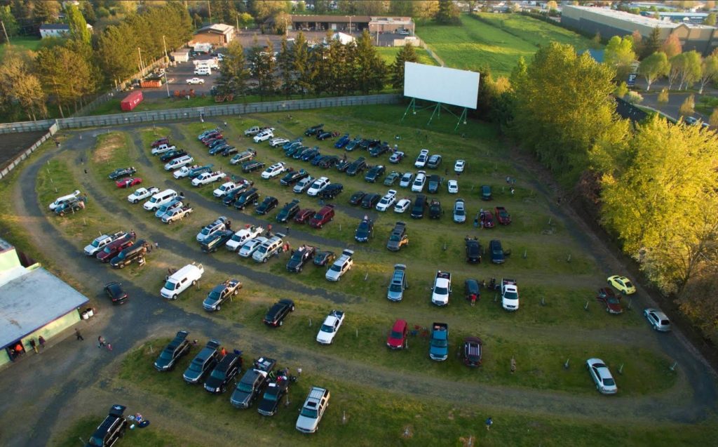 99W Drive-In, Newberg, Oregon, Family Fun, Things to do, nostalgia, movies, double feature, drive in movie theater