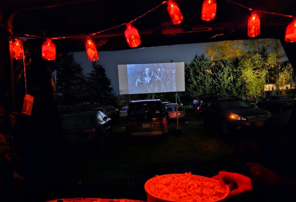 99W Drive-In, Newberg, Oregon, Family Fun, Things to do, nostalgia, movies, double feature, drive in movie theater