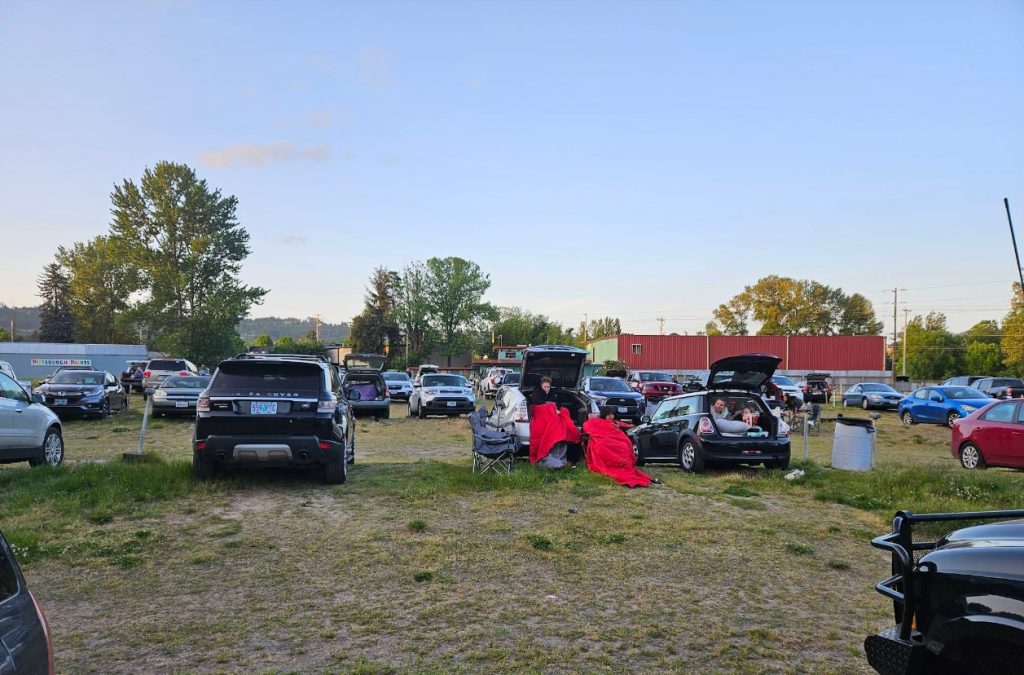 99W Drive-In, Newberg, Oregon, Family Fun, Things to do, nostalgia, movies, double feature, drive in movie theater