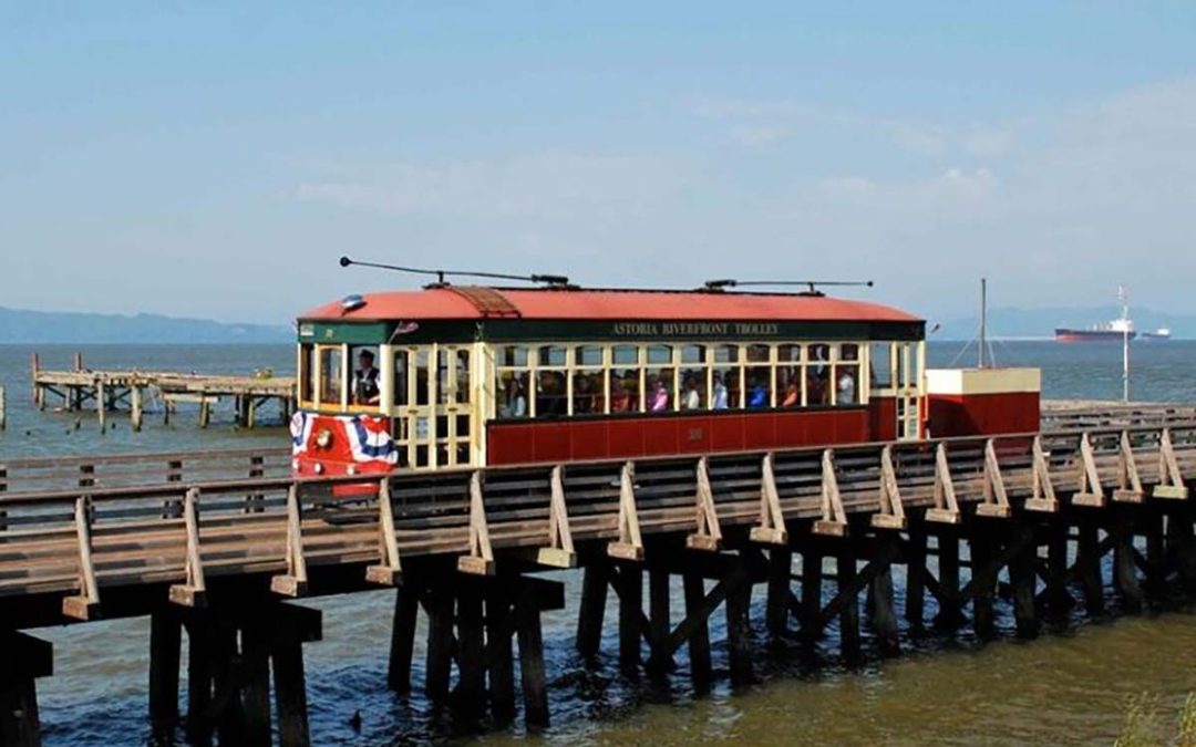 Ride a 1913 Trolley Along the Columbia River in This Charming Oregon Town