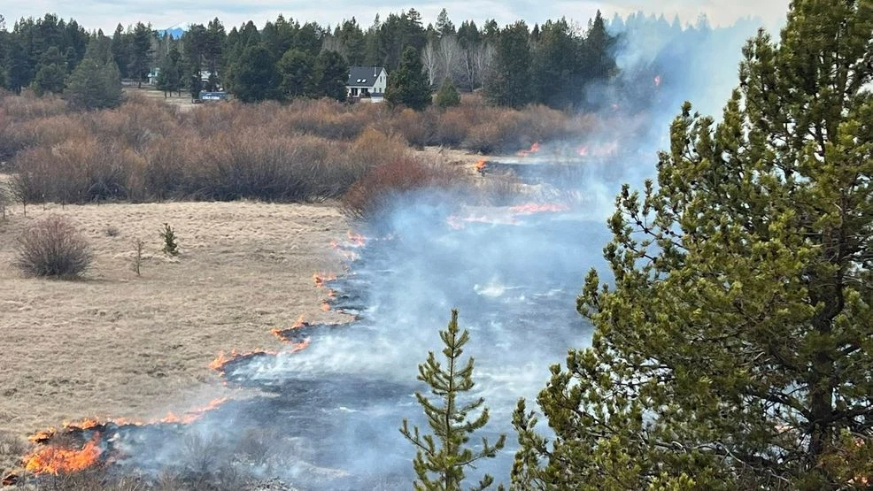 f634d800-49ec-430d-ba2b-a14cc6b58591-654213134_973628515230904_2343509168821002834_n la pine oregon fire