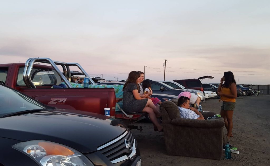 m-f drive-in, milton freewater, eastern oregon, movie theater, old school nostalgia, family fun, things to do, double feature