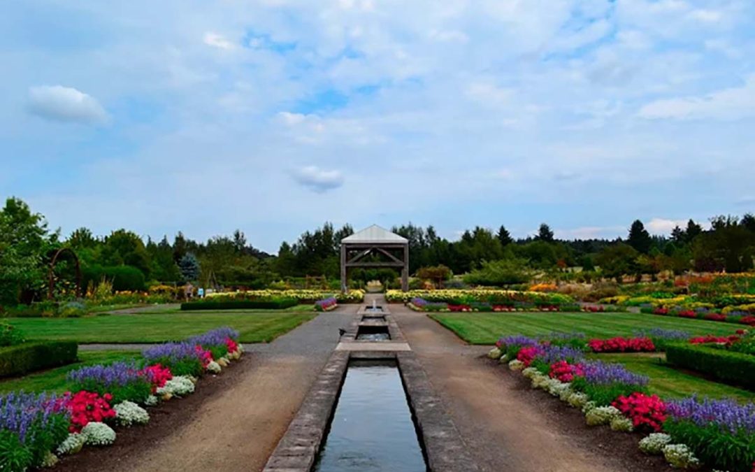 One of Oregon’s Most Beautiful Gardens Comes With a Frank Lloyd Wright Surprise