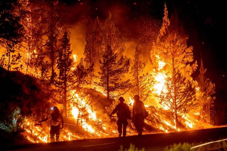 Bench Fire Destroys 6 Homes on Warm Springs Reservation as Families Lose Generational History