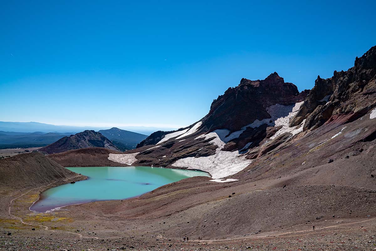 Looking,Down,Towards,The,Small,Glacial,Lake,Of,Broken,Top