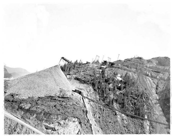 detroit dam, oregon, green peter, lawsuits, marion county, willamette valley, santiam river, city of salem, dam history, reservoir drawdowns, water supply, dead fish, native chinook salmon, kokanee, debate, snake river, columbia river, leaburg, klamath dams removal, vintage 1950s photo