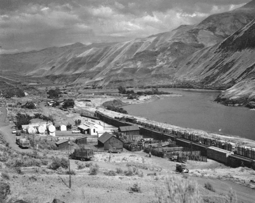 Drowned Towns, flooded areas, Oregon history, ghost towns, lost areas, dam inundations, old detroit, landax, foster, boardman, arlington, scoggins valley, lookout point dam, willamette valley, copper, robinette, columbia river, lost townsites, old dorena, interesting, PNW, forest dale schoolhouse, henry hagg lake, vintage photos