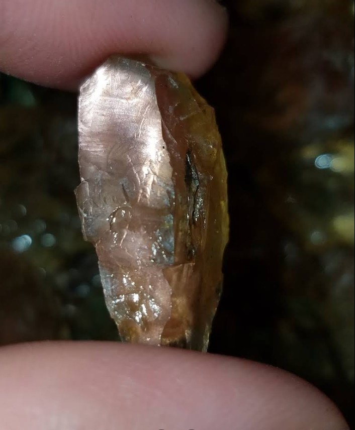spectrum mine, sunstones, southern oregon high desert, plush OR, gemstones, free dig, fee site, BLM, public collecting site, oregon outback, the hogback, road trips, adventures, family fun, things to do, places to go