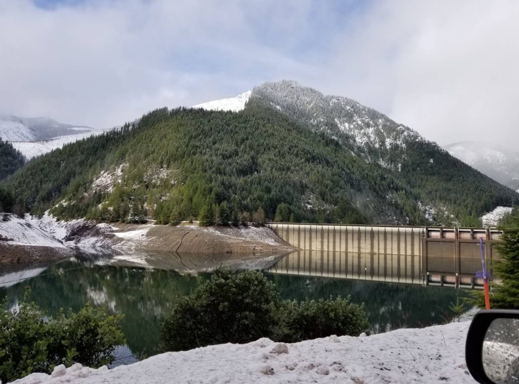 detroit dam, oregon, green peter, lawsuits, marion county, willamette valley, santiam river, city of salem, dam history, reservoir drawdowns, water supply, dead fish, native chinook salmon, kokanee, debate, snake river, columbia river, leaburg, klamath dams removal