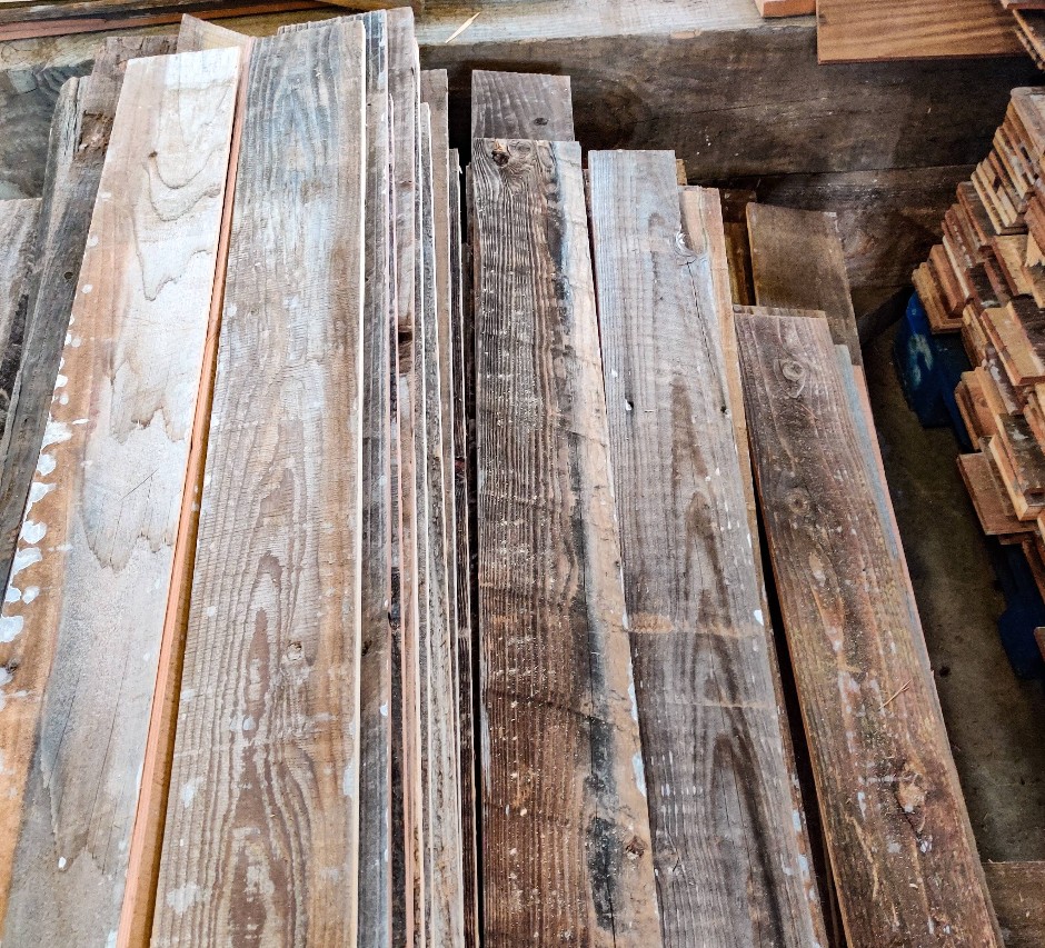 the rebuilding center, portland oregon, n mississippi ave, salvage supplies, recycled building materials, old houses, non profit, big-box alternative, DIY classes