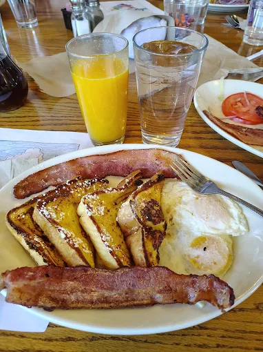 Delicious French toast at Sumpter Junction restaurant