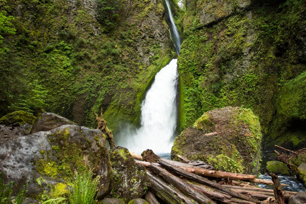 Wahclella Falls in Oregon