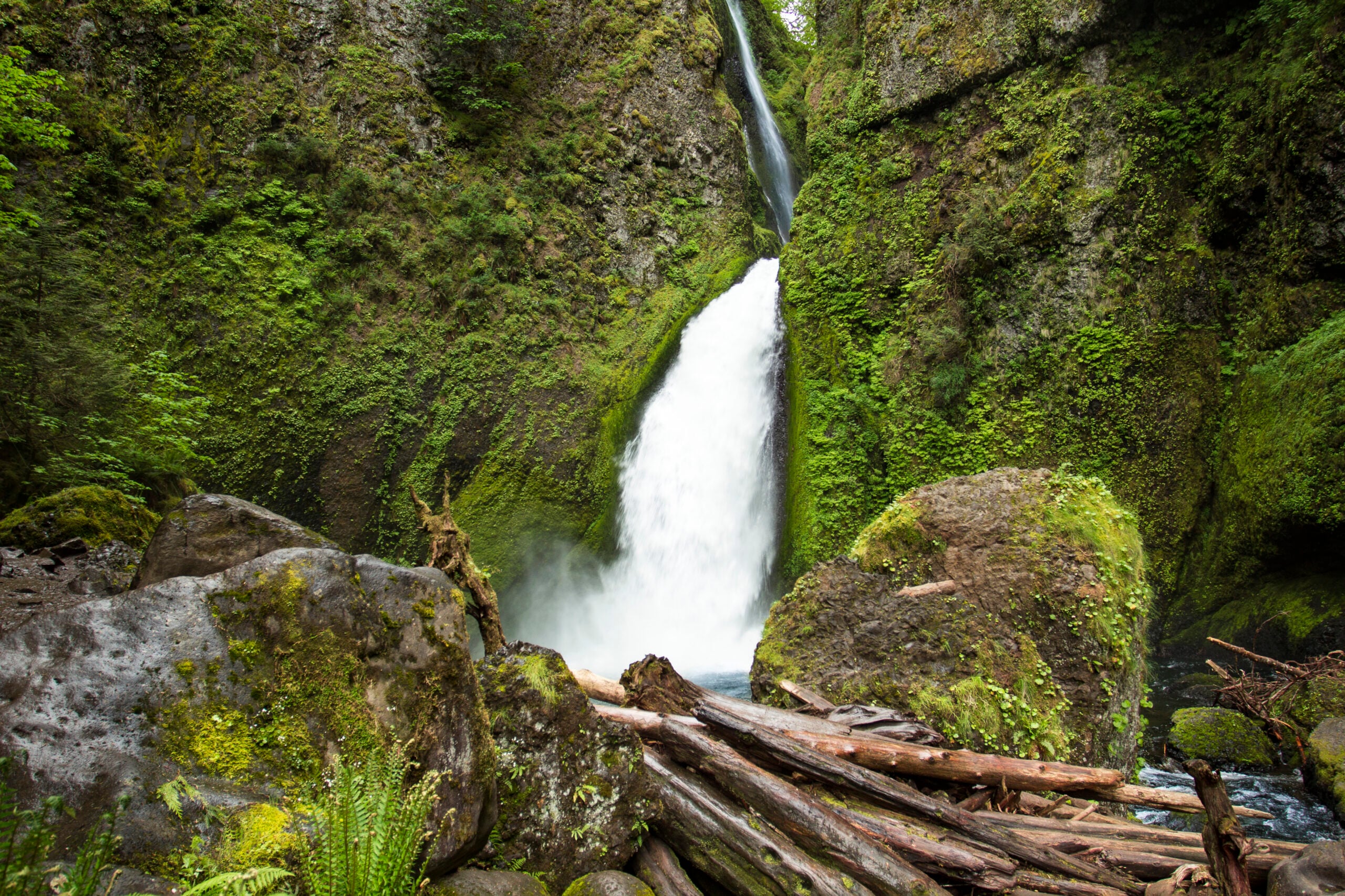 Wahclella Falls in Oregon