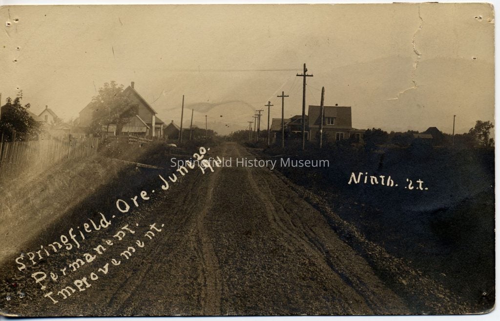 Springfield Oregon, Giant SPRINGFIELD sign, Forgotten History, Lost To Time, Location, Where Was It, Giant Finger Pointing, Railroad, Early 20th Century, 1910s, The Simpsons, Matt Groening, Rare Photos, Deep Dive, Lane County, Pacific Northwest, PNW, Willamette Heights