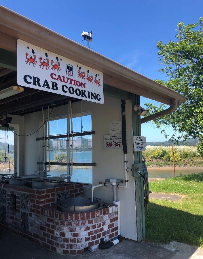 McKinley's RV & Marina, Oregon Coast, Waldport, Alsea Bay, Crabbing Boat Rentals, Campground, Dungeness Crab, Waterfront Camping, Places to Go, Things To Do