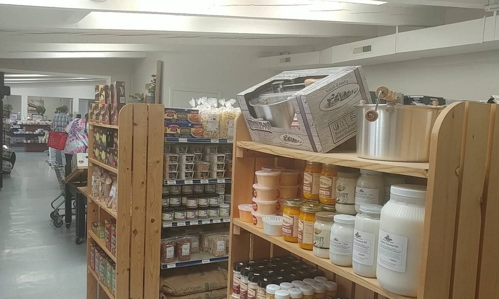Kauffman's Market, La Grande, Eastern Oregon, Family Owned, Support Local, Fresh Ingredients, Farm to Table, Union County, Raw Milk, Farm Eggs, Local Honey, Homemade Pie, Sandwiches, Deli, Soups, Produce, Holiday Gifts, Road Trips