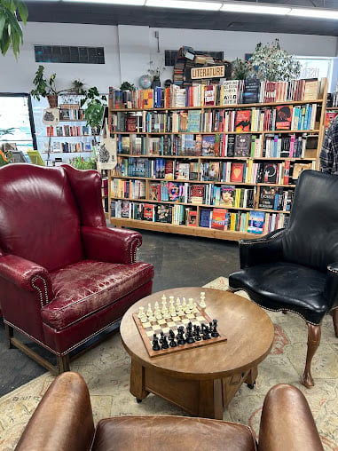 Big Story Bookstore storefront in Bend, Oregon