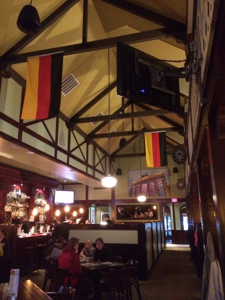 Der Rhinelander, NE Portland, Oregon, Long Gone, Old Restaurants, Nostalgia, Sandy Blvd, Memories, German Food, Gustav's, Horst Mager, History, Famous Fondue, Schnitzel, Bierhaus, Stories, Vintage PDX, Accordion Players, Yodelers 