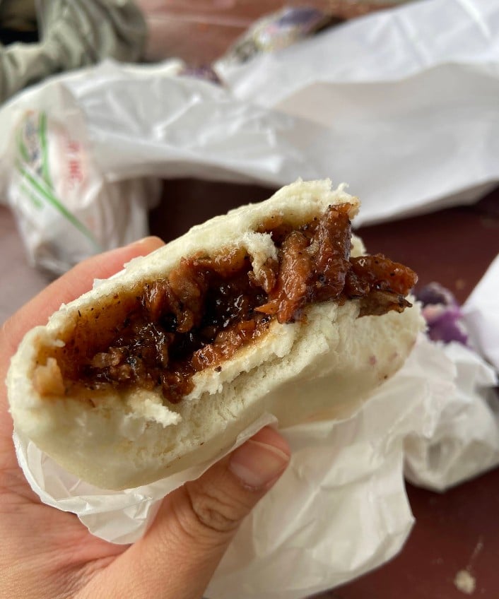 An Xuyên Bakery, Portland oregon, foster road, vietnamese food, chinese goodies, french baguette, baked fresh daily, bao, bánh mì, cheesecake, cafe, quick snacks, croissants