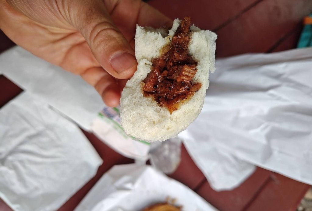 An Xuyên Bakery, Portland oregon, foster road, vietnamese food, chinese goodies, french baguette, baked fresh daily, bao, bánh mì, cheesecake, cafe, quick snacks, croissants