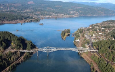 The Bridge of the Gods Just Turned 100 and It Began With a Family Handshake