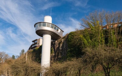 This Oregon Town Built a Street Straight Up a Cliff and You Can Ride It for Free